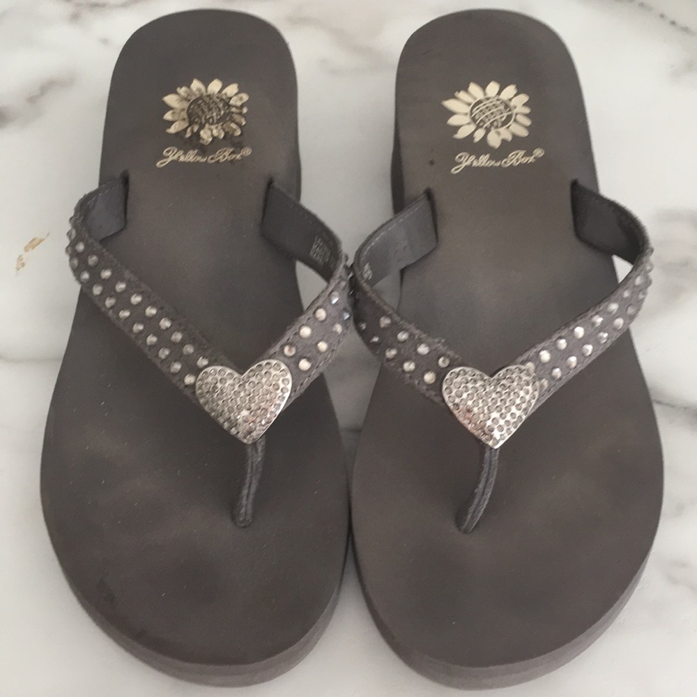 Sparkly flip-flop wedges